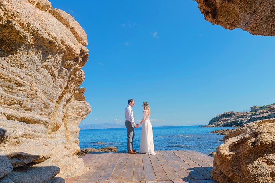 Modern Swiss Wedding in Mykonos | Isabelle & Sandro