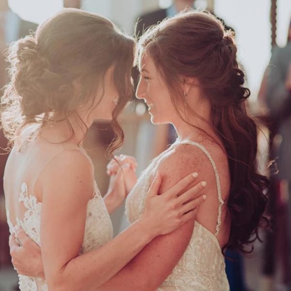 Gorgeous Dreamy Wedding in Santorini | Perrin & Carleigh